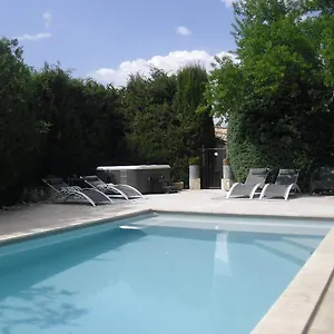 gite-de-charme-piscine-et-spa-en-provence.fr-provencehotel.com/