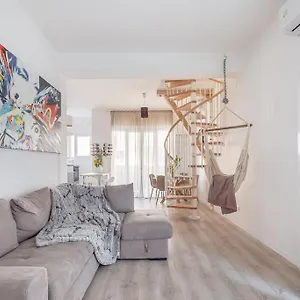 Appartamento Cozy 1 Min From New Mm4 Argonne, Milano